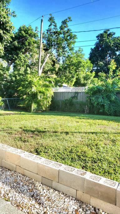 Entire Home By Siesta Key/Closed To Downtown Sarasota Exterior foto